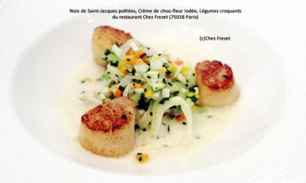 Noix de Saint-Jacques poêlées, Crème de chou-fleur iodée, Légumes croquants