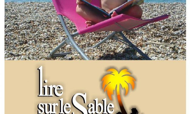 Lire sur le sable