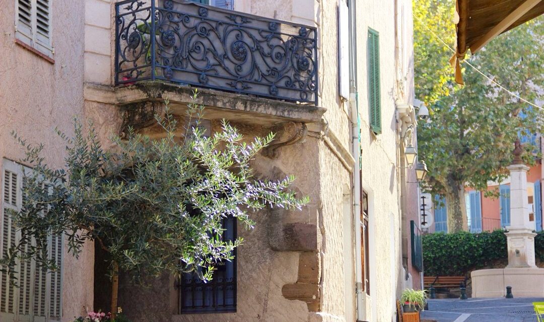 Visite guidée et Balade Gourmande à Roquebrune-sur-Argens